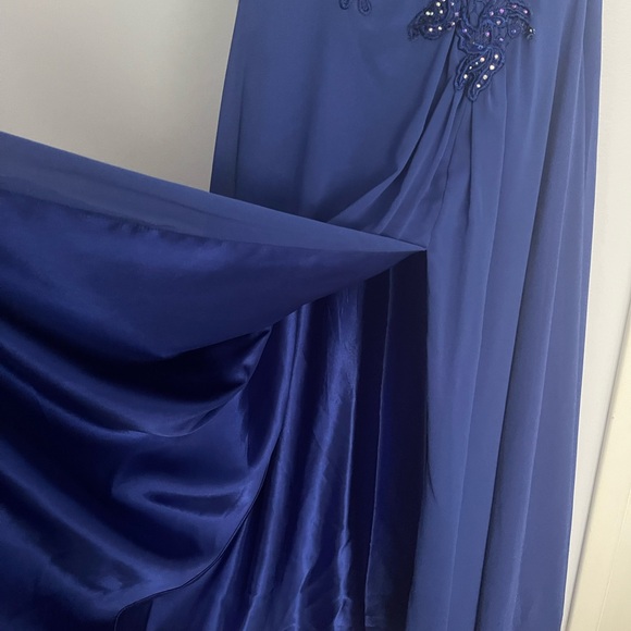 Blue Corset Evening Gown - Picture 5 of 10